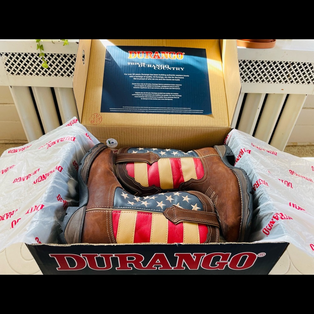 DURANGO STEEL TOE BOOTS